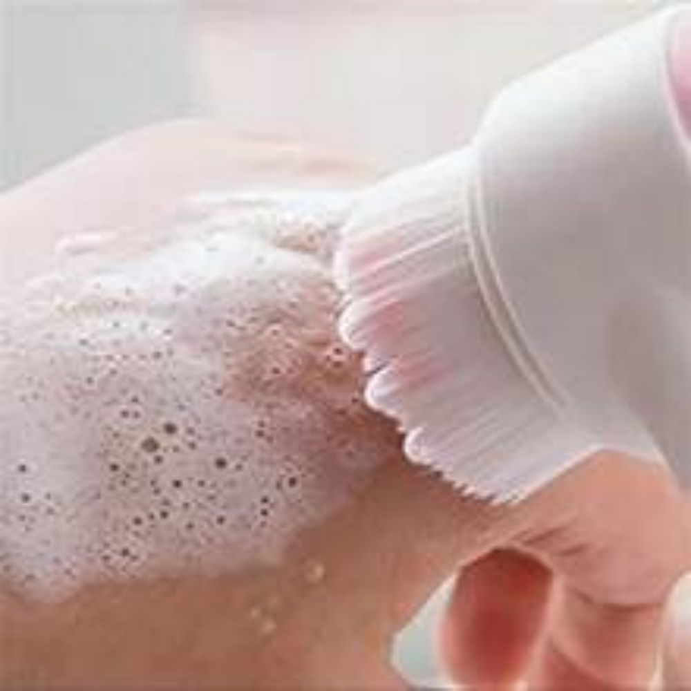 Easy-Clean Nylon Pet Paw Grooming Brush
