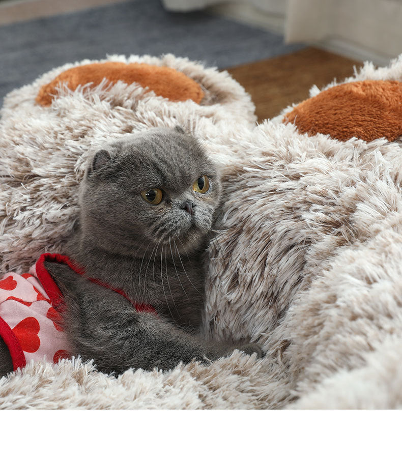 Plush Hand-Shaped Winter Pet Bed