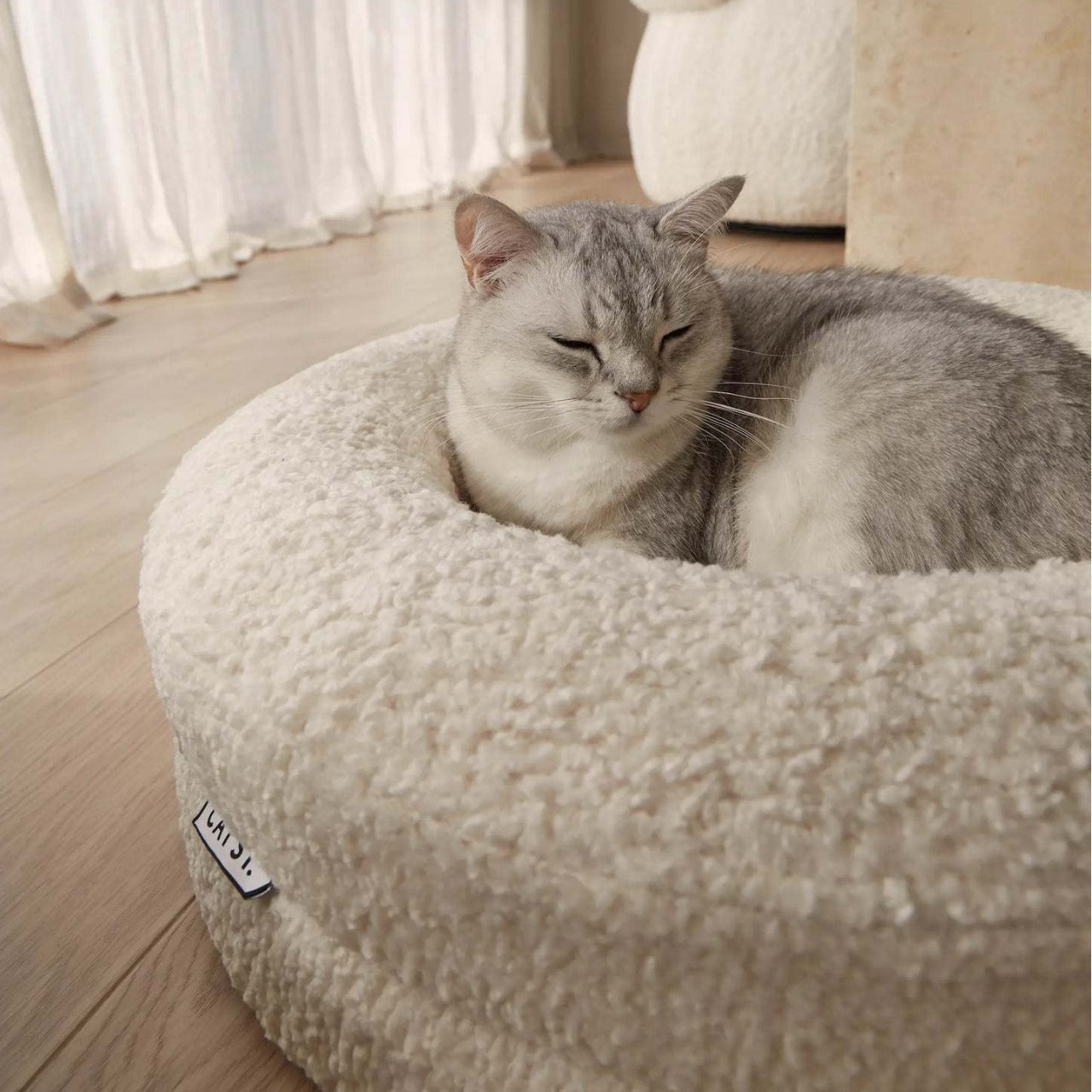 Solid Color Round Plush Pet Bed Comfortable Nest