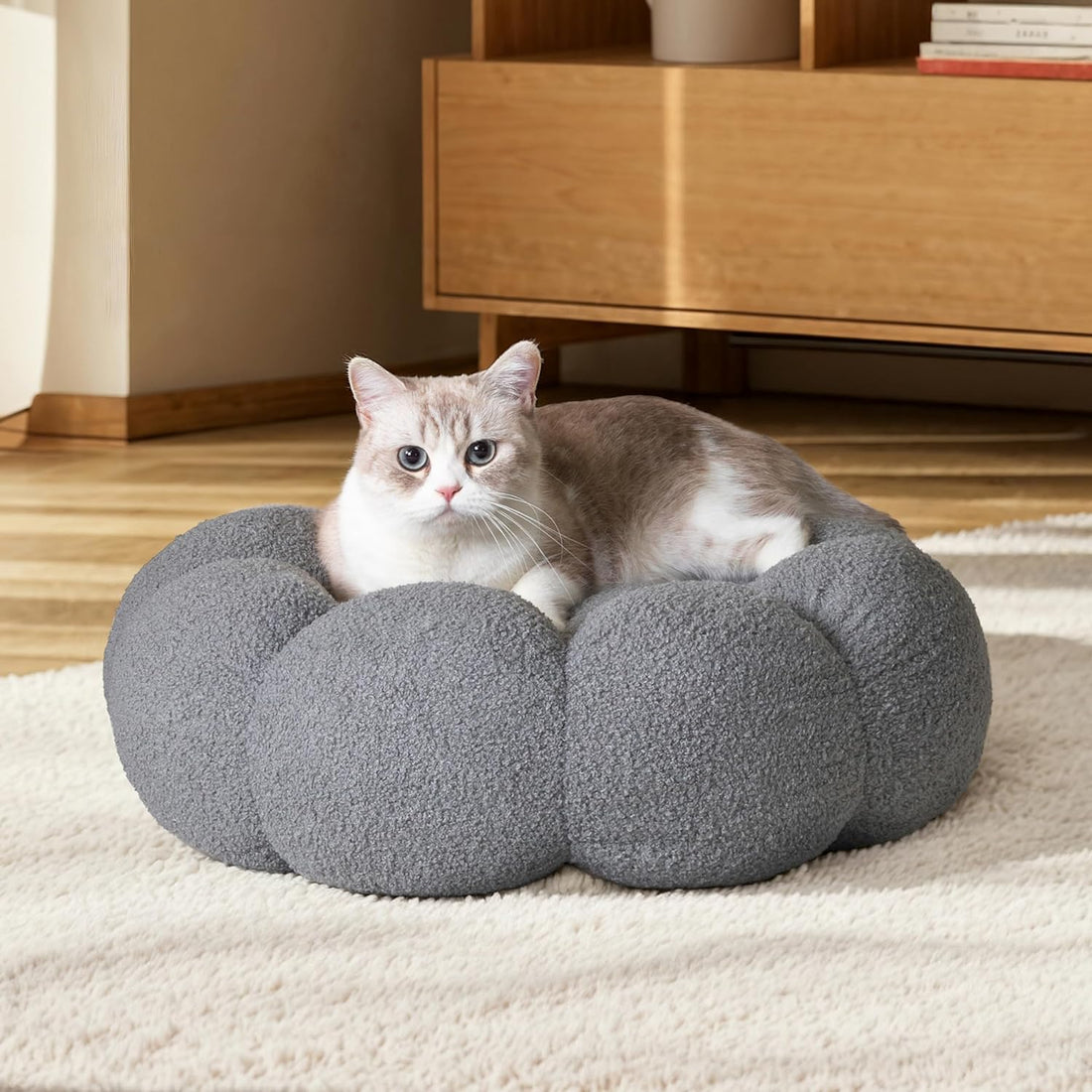 Calming Plush Flower Pet Bed Round Donut